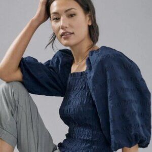 Anthropologie Maeve Bree Milkmaid Smocked Puff Sleeve Cute Cropped Blouse MEDIUM